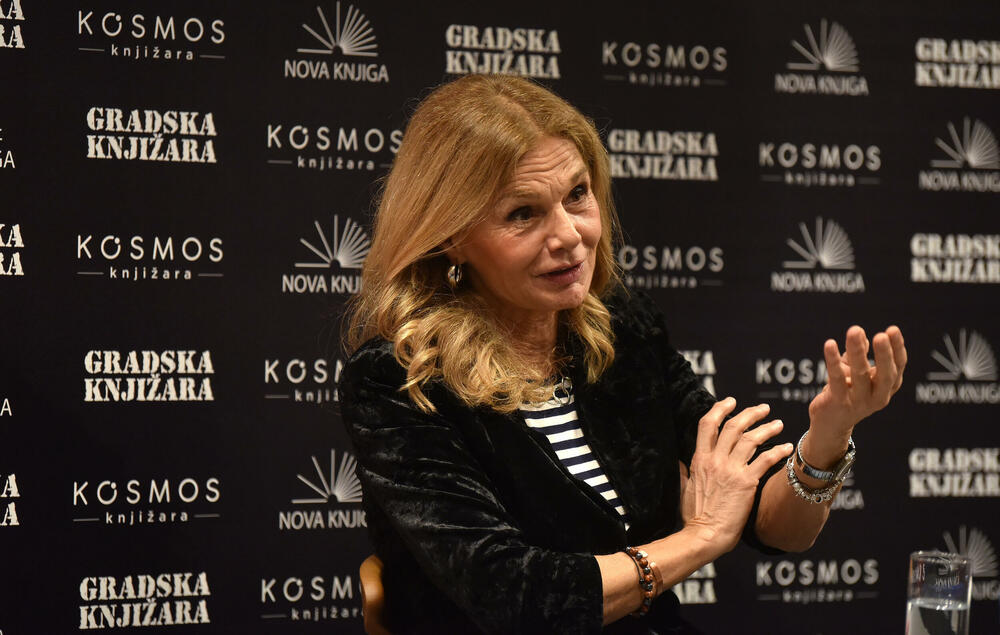 Mirjana Bobić Mojsilović: Ne treba vam ničija dozvola da krenete da sanjate i pišete